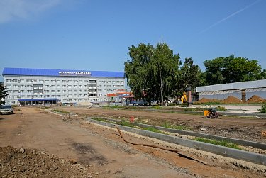 В Бузулуке обновляют важные соцобъекты